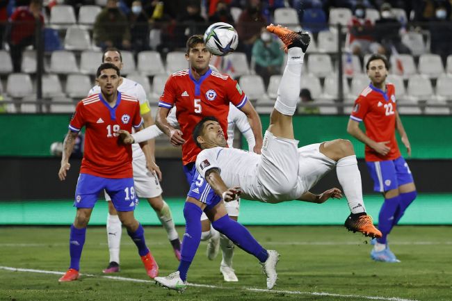 英超-利物浦2-0谢菲联 范迪克索博破门阿诺德助攻北京时间12月7日凌晨3:30，2023-24赛季英超联赛第15轮，利物浦客战谢菲尔德联队。